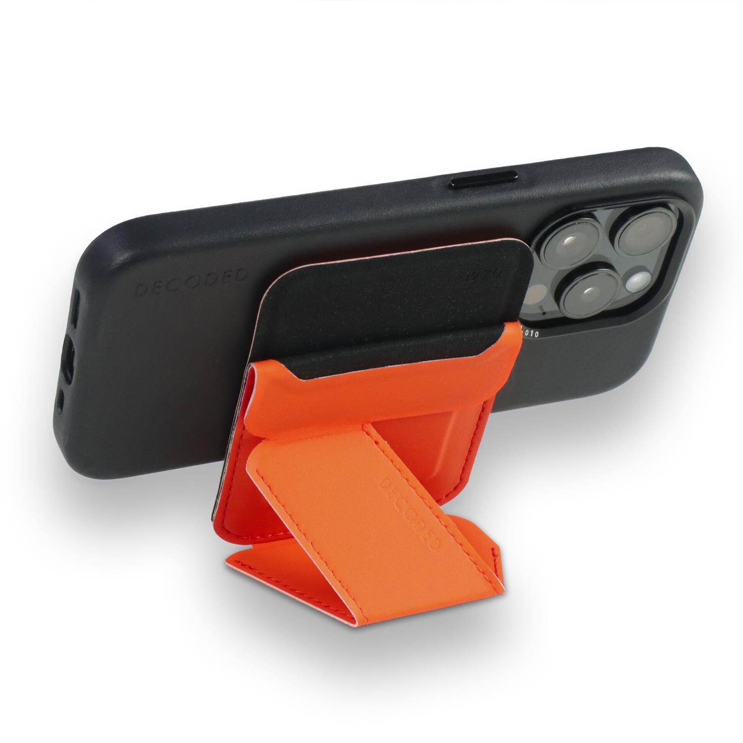 Decoded Silicone MagSafe Card Stand Sleeve - Apricot Crush