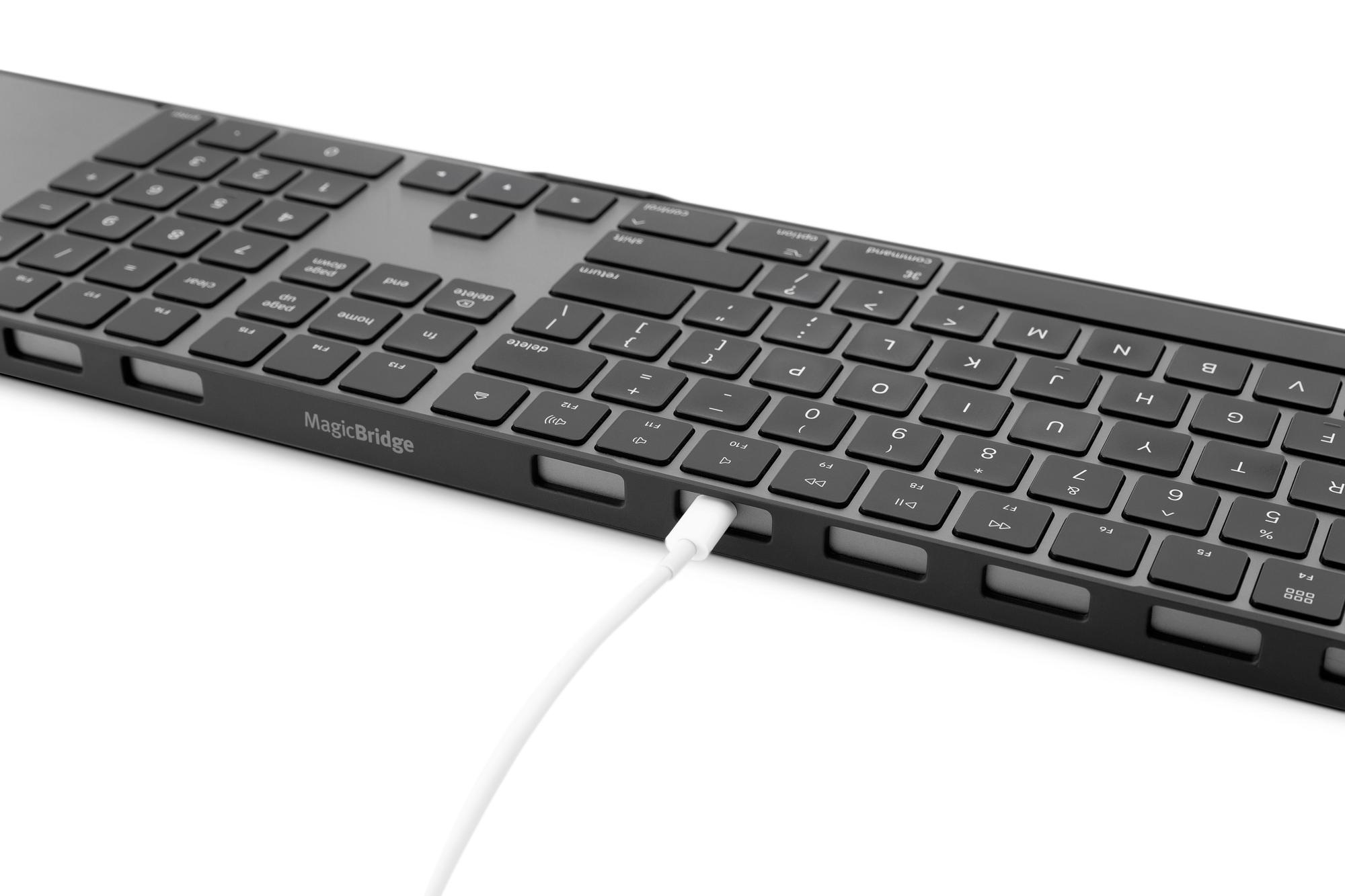 Twelve South MagicBridge Extended Connector for Apple Keyboard with Keypad and Magic Trackpad 2 - Black